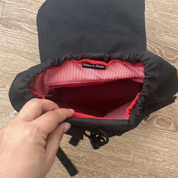 NWOT Hershel Supply Co. Dawson X-Small Backpack- Black/Tan - Picture 5 of 6